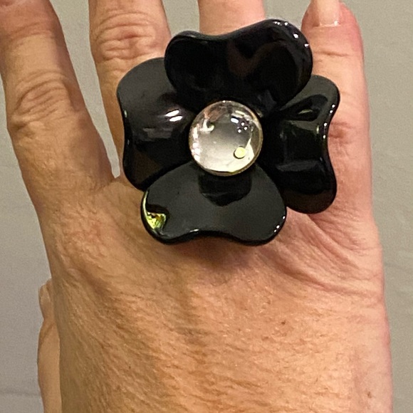 Flower ring - Picture 10 of 10